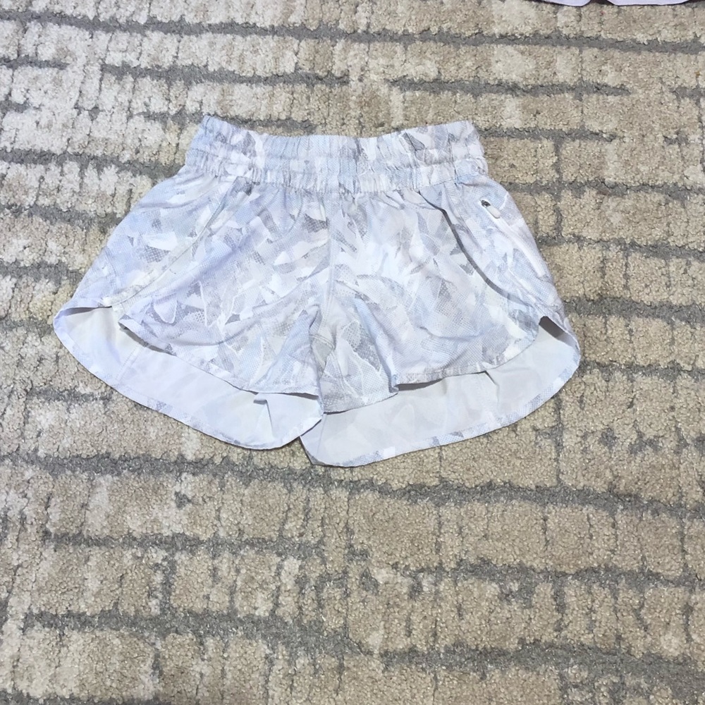 Lululemon tracker short